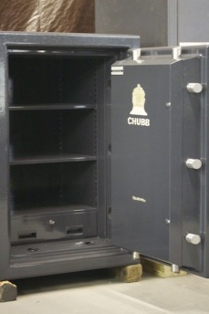 Used Chubb Commerce EDR 3420 High Security Safe Used Chubb Commerce EDR 3420 High Security Safe